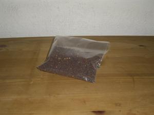 Sorte sennepsfr�, hele, 100 gram